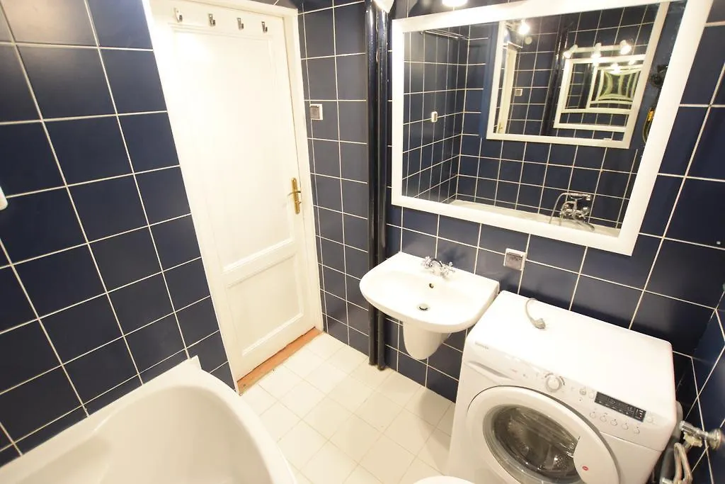 Elegant Apartment Royal Castle Varsovia 0*,  Polonia